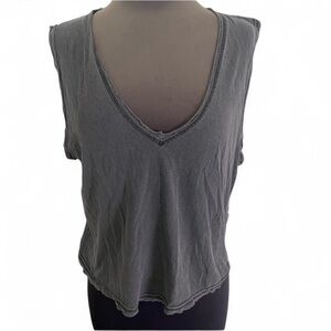 FREE PEOPLE WE THE FREE CLEO GRAY TEE TANK TOP SIZE XS LIGHTWEIGHT